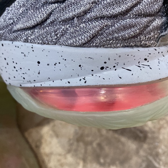 Nike Lebron 15 low melon - Picture 11 of 16